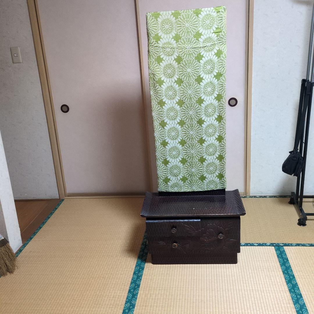 鎌倉彫鏡台 ミラー付き 彫刻花模様