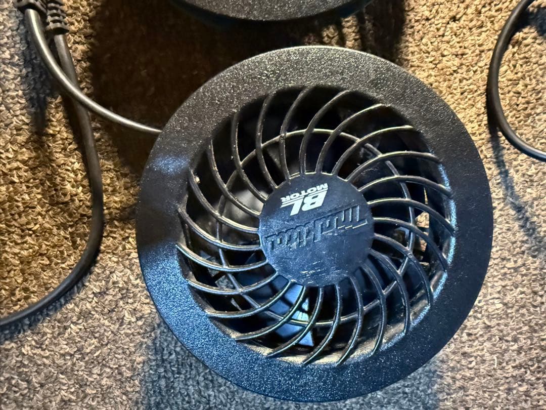 マキタ 空調服のバッテリー、充電器、ファン、ケーブル セット