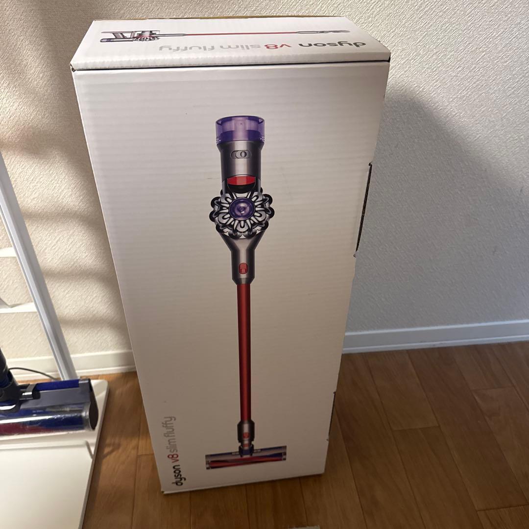 【ジャンク】Dyson V8 スティッククリーナーと専用スタンドのセット