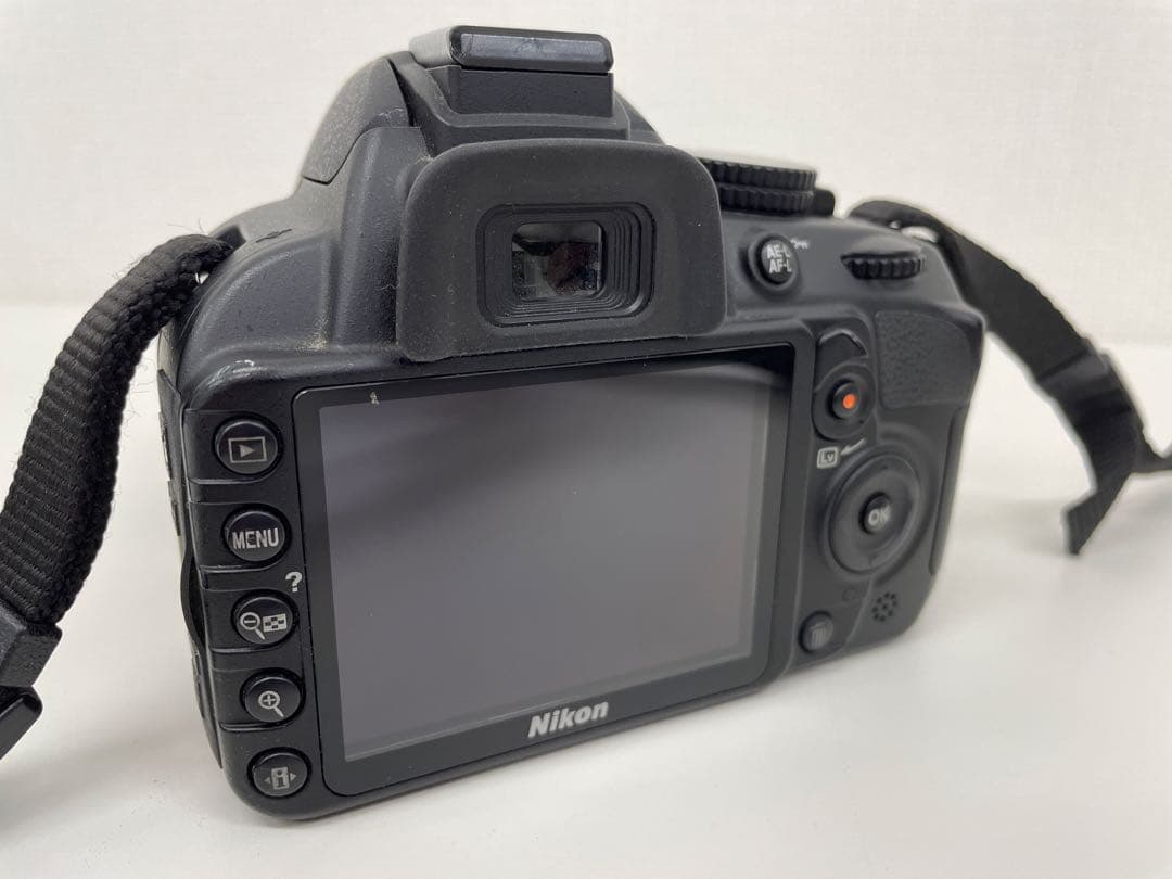 Nikon D3100 レンズ２つ付（写真要確認）
