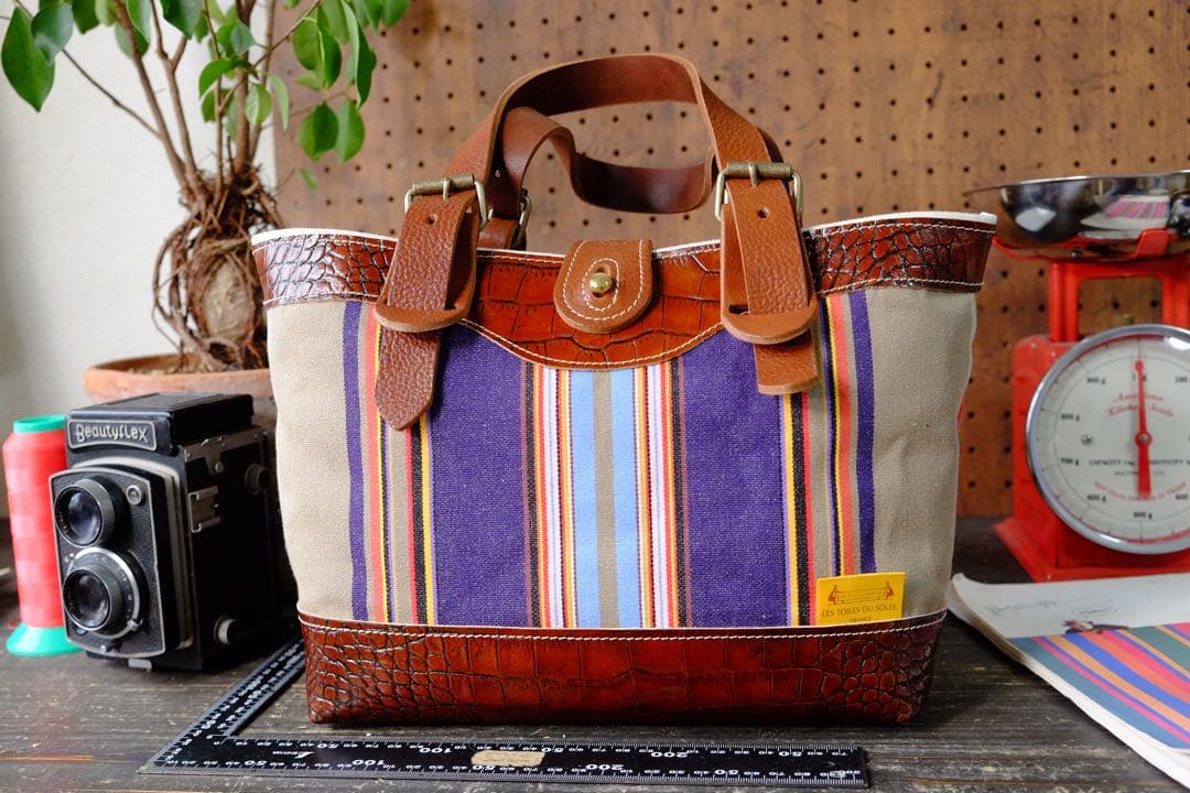 Les Toiles Du Soleil ブラウン牛革トートバッグ　ハンドメイド