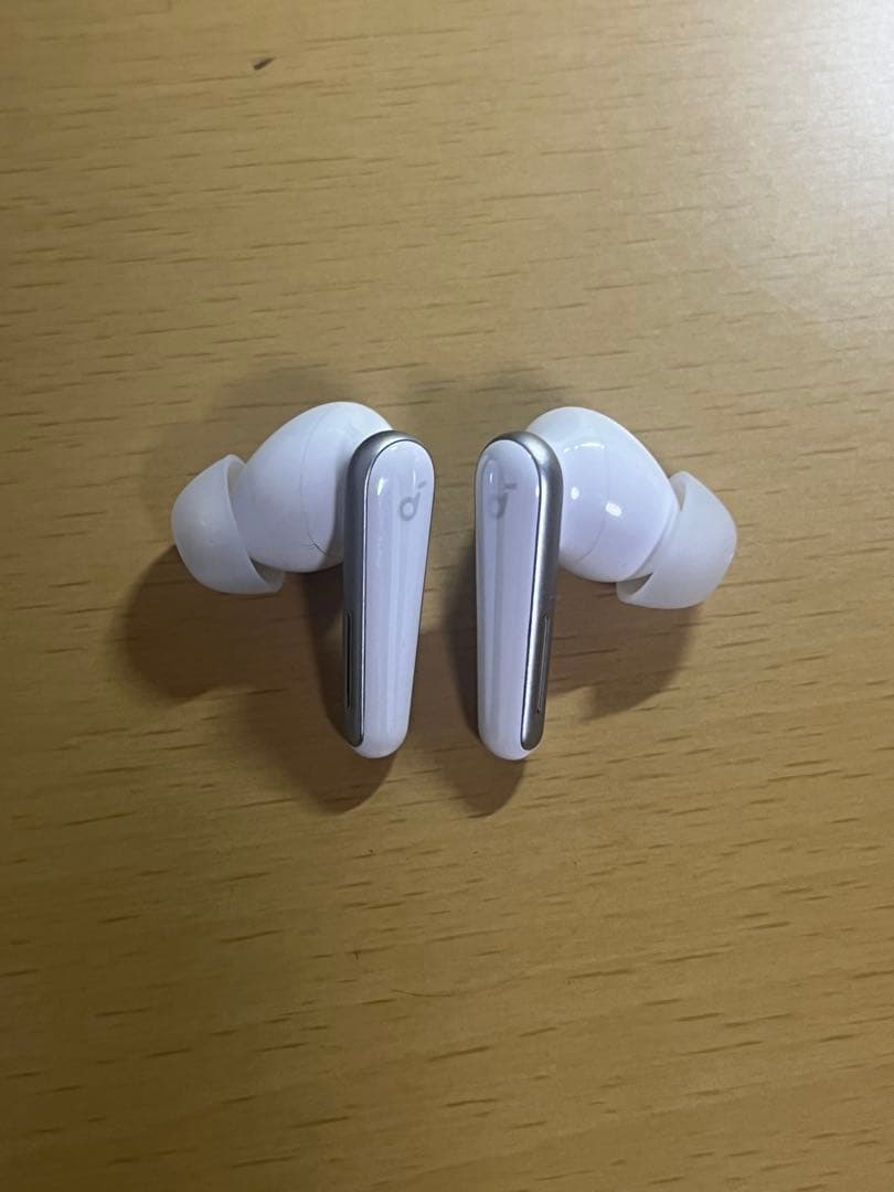 Anker Soundcore Liberty 5 ホワイト