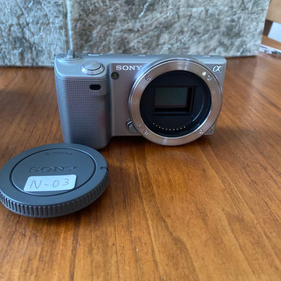 Sony α ミラーレスカメラ 28-80mmレンズ付きN－03