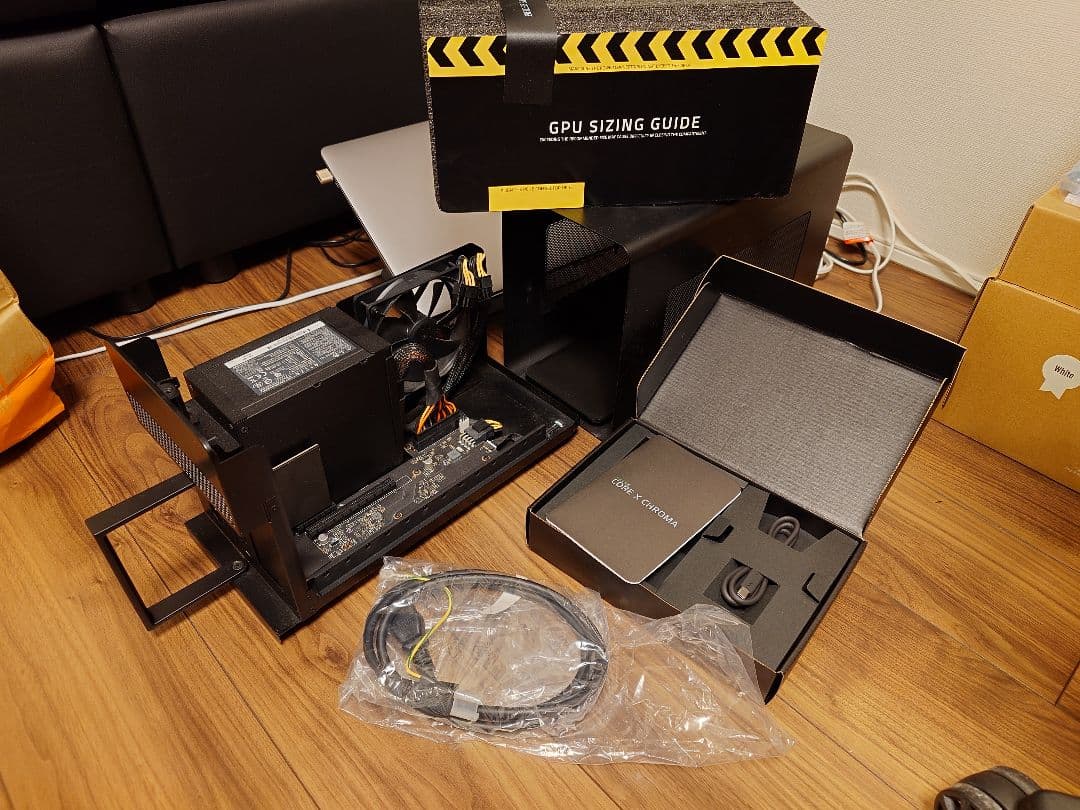 【完品・動作良好】Razer Core X Chroma 外付けeGPUボックス