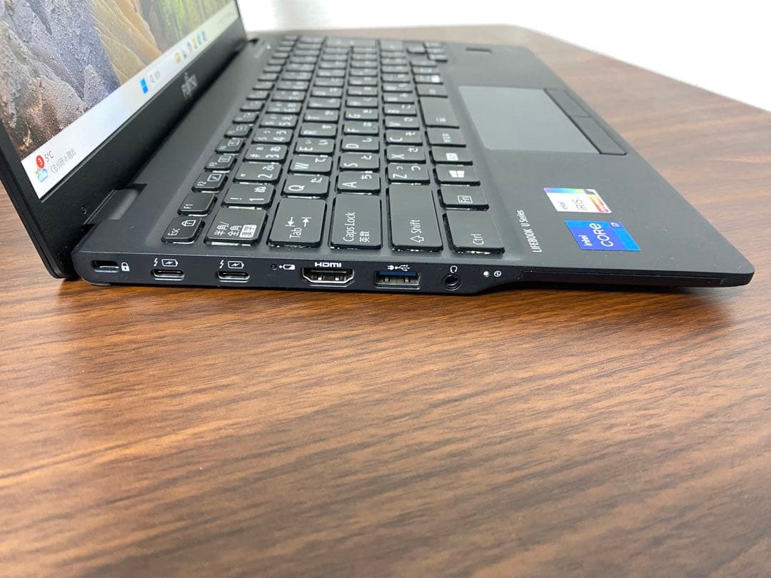 超軽量型 富士通 LIFEBOOK U9311 ノートパソコン　第11世代i7