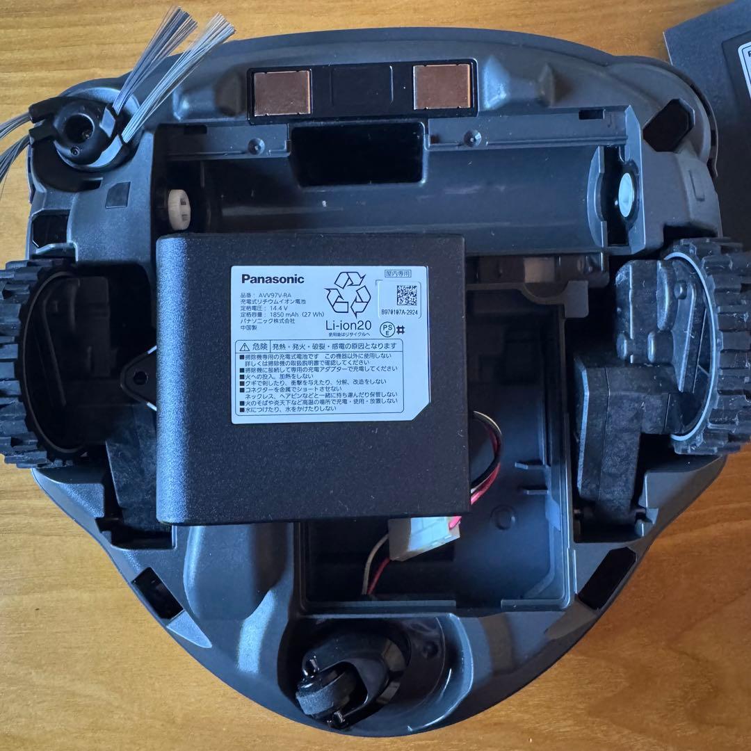 ジャンク Panasonic MC-RSC10-W ロボット掃除機本体