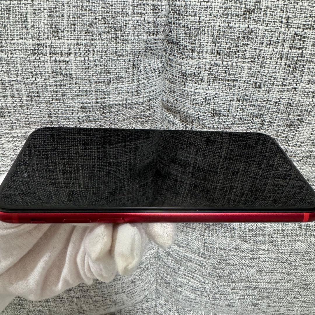 (美品)iPhone SE2 レッド 128GB 本体 ケース付き