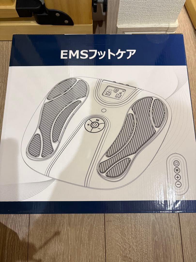 モノンズ　EMS フットケア 足裏 マシーン【10種類モード×50段階強度】