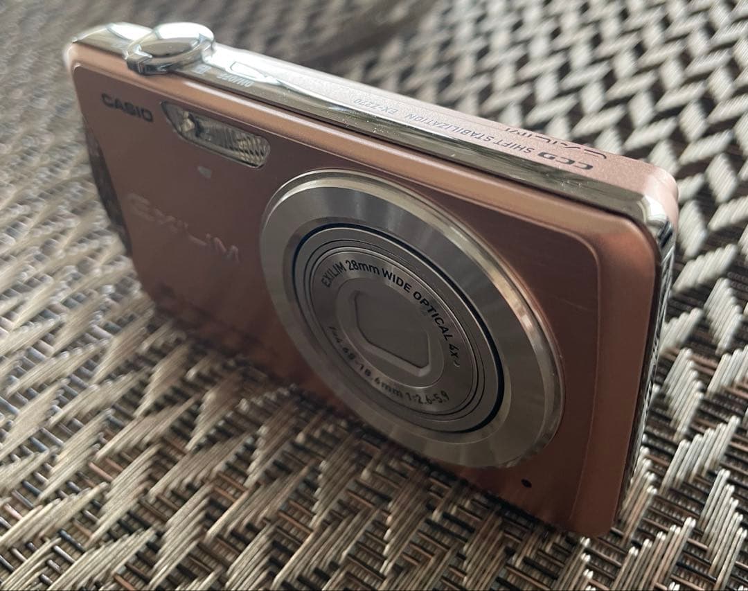 Casio カシオ　EXILHM EX-Z270 コンデジ　デジカメ　付属品付き