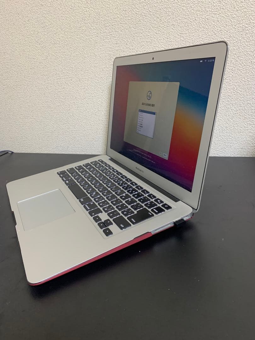 MacBook Air 13インチ シルバー 初期設定中