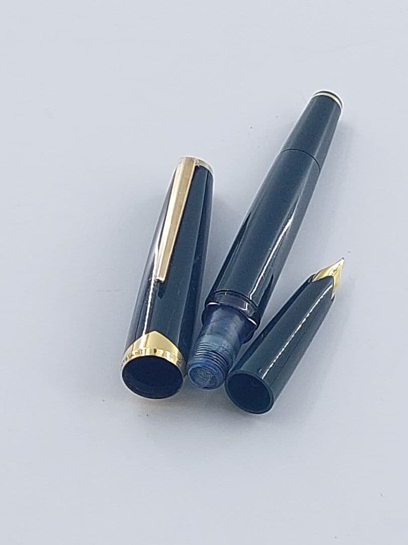MONTBLANC モンブラン グリーン?グレー? No.121 万年筆