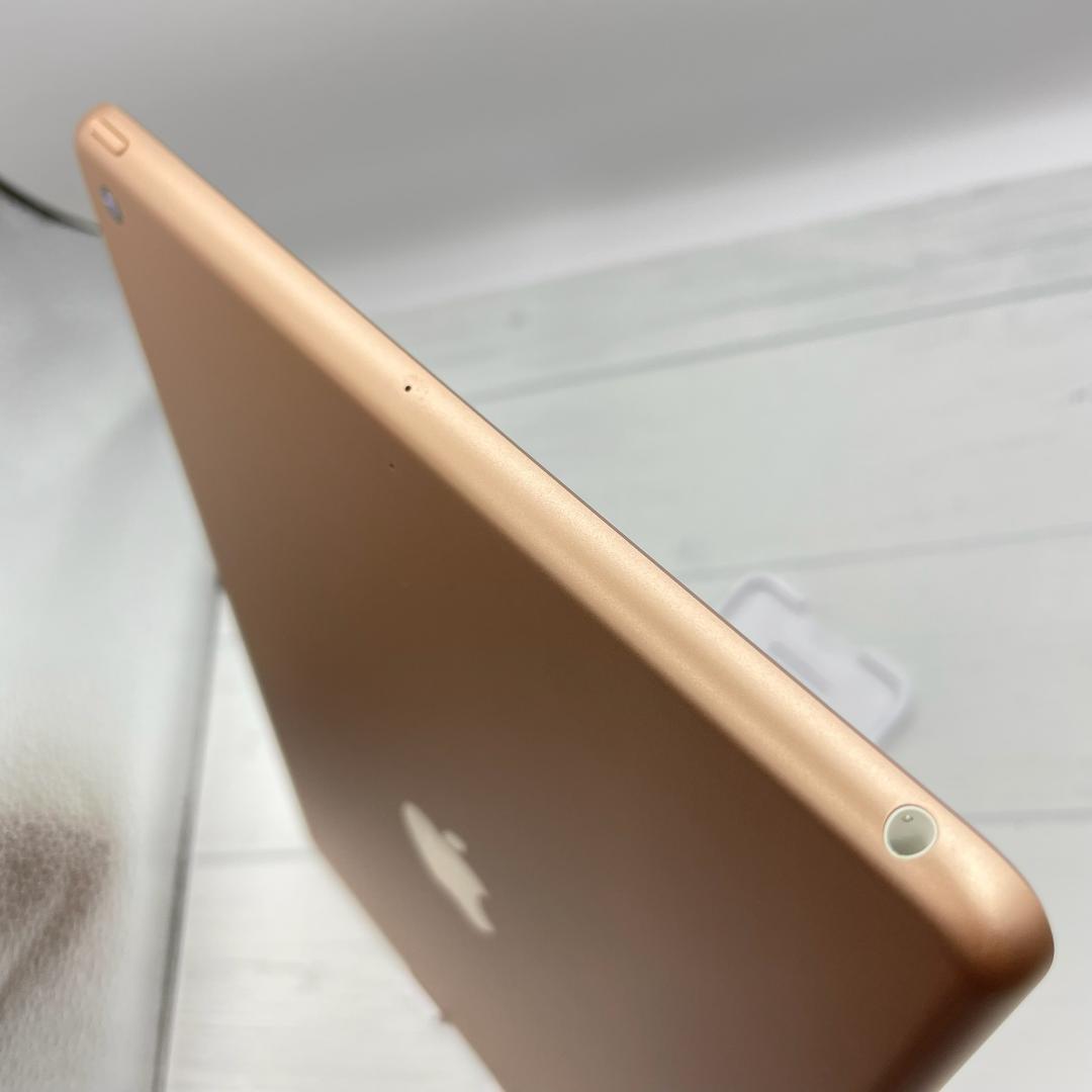 【美品】BT90％ iPad 第7世代 充電器＋キーボードケース＋ペンシルセット