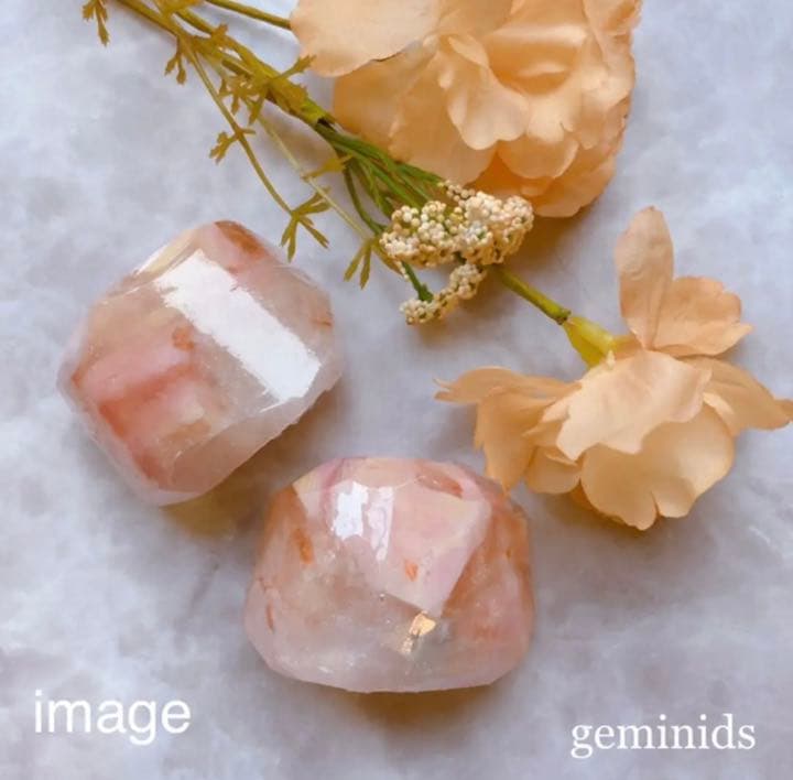 オーダー❣️宝石石鹸　プチギフト　geminids