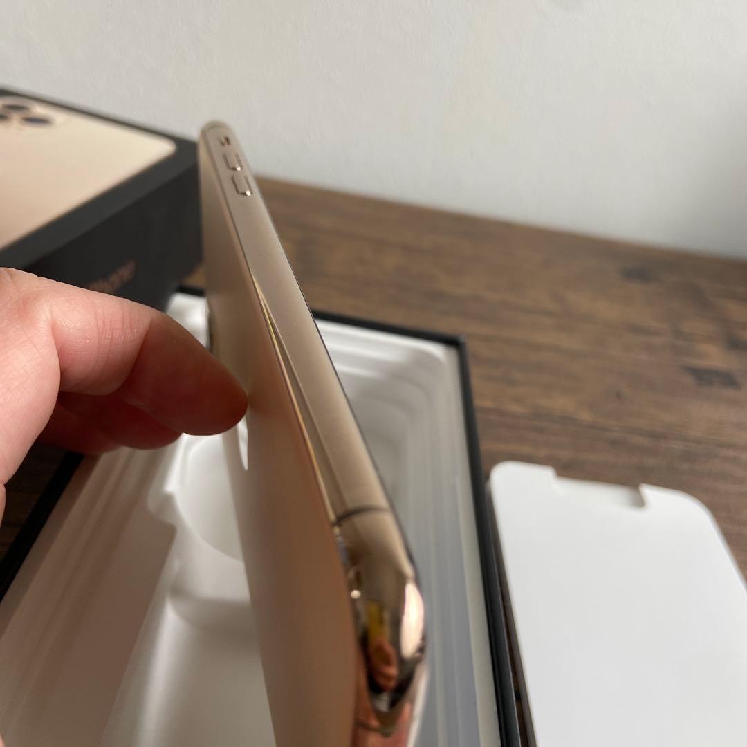 値下げiPhone11 ProMax 64GB SIMフリー 本体 バッテリー○