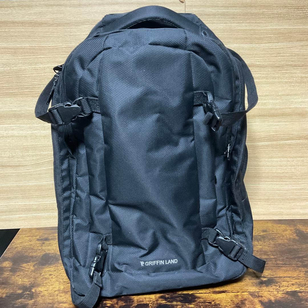 3way リュック スーツケース 多機能収納 グリフィンランド