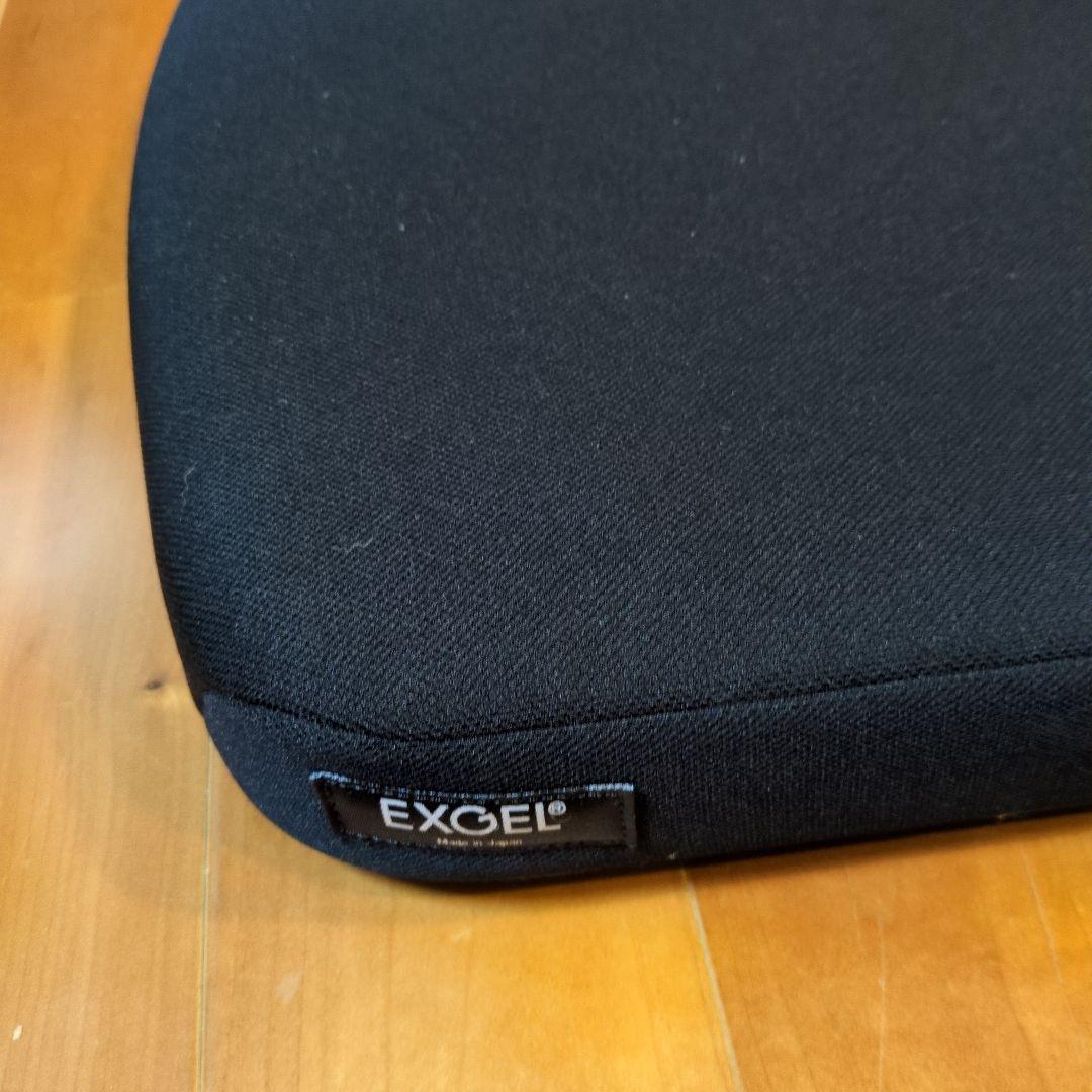 EXGEL 車椅子用クッション 黒