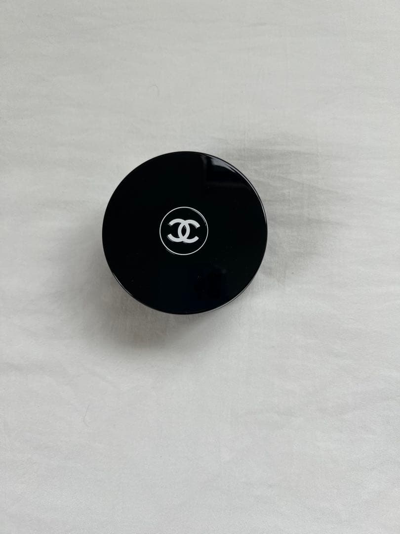 CHANEL プードゥル ユニヴェルセル リーブル オン-ザ-ゴー　12