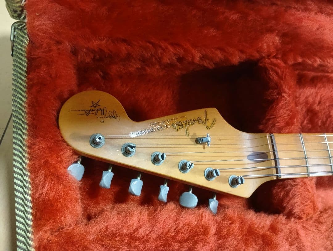 Fender USA　 フェンダー　ストラト　イングヴェイ　マルムスティーン
