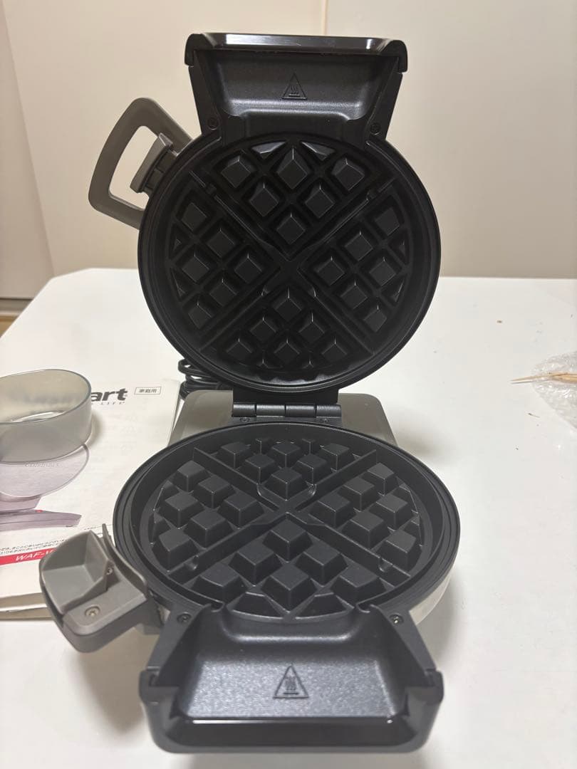Cuisinart ワッフルメーカー WAF-V100J クイジナート