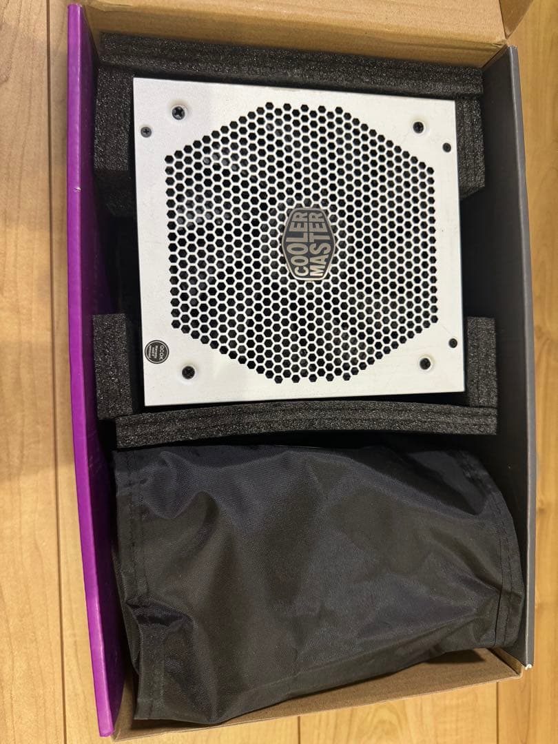 電源ユニット Cooler Master V850 GOLD V2 WHITE EDITION