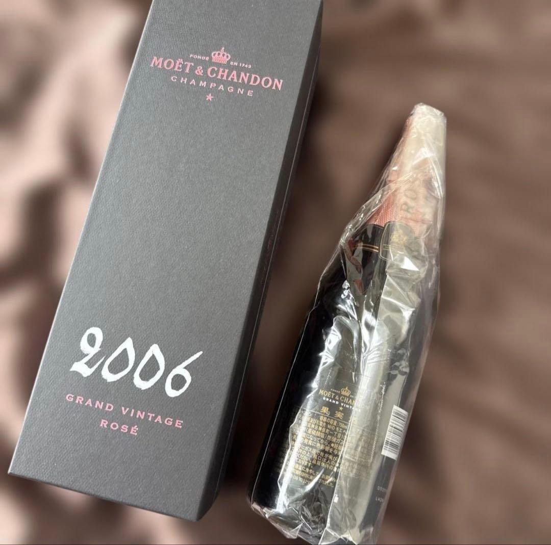 【専用】　MOET & CHANDON 2006 ROSÉ＆ White 2本
