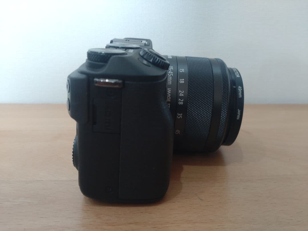 Canon EOS M3 ダブルレンズキット 中古品 一眼 カメラ ミラーレス