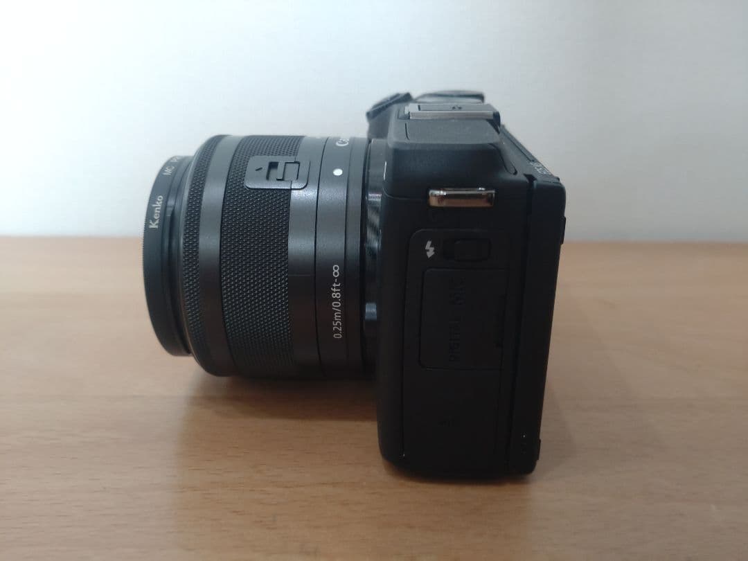 Canon EOS M3 ダブルレンズキット 中古品 一眼 カメラ ミラーレス