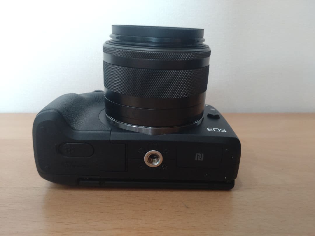 Canon EOS M3 ダブルレンズキット 中古品 一眼 カメラ ミラーレス