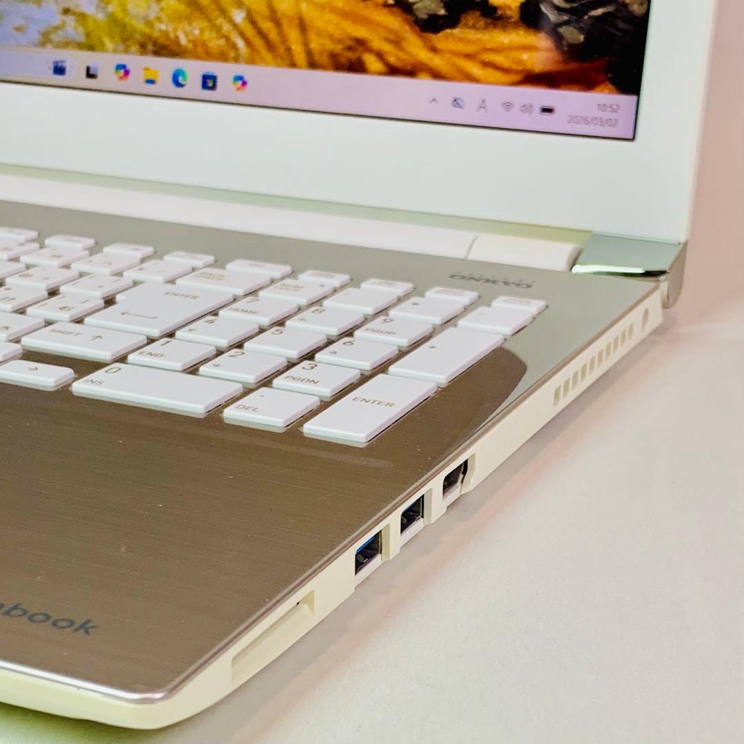 Core i7✨7世代✨SSD1TB✨32GB✨オフィス✨東芝✨ノートパソコン