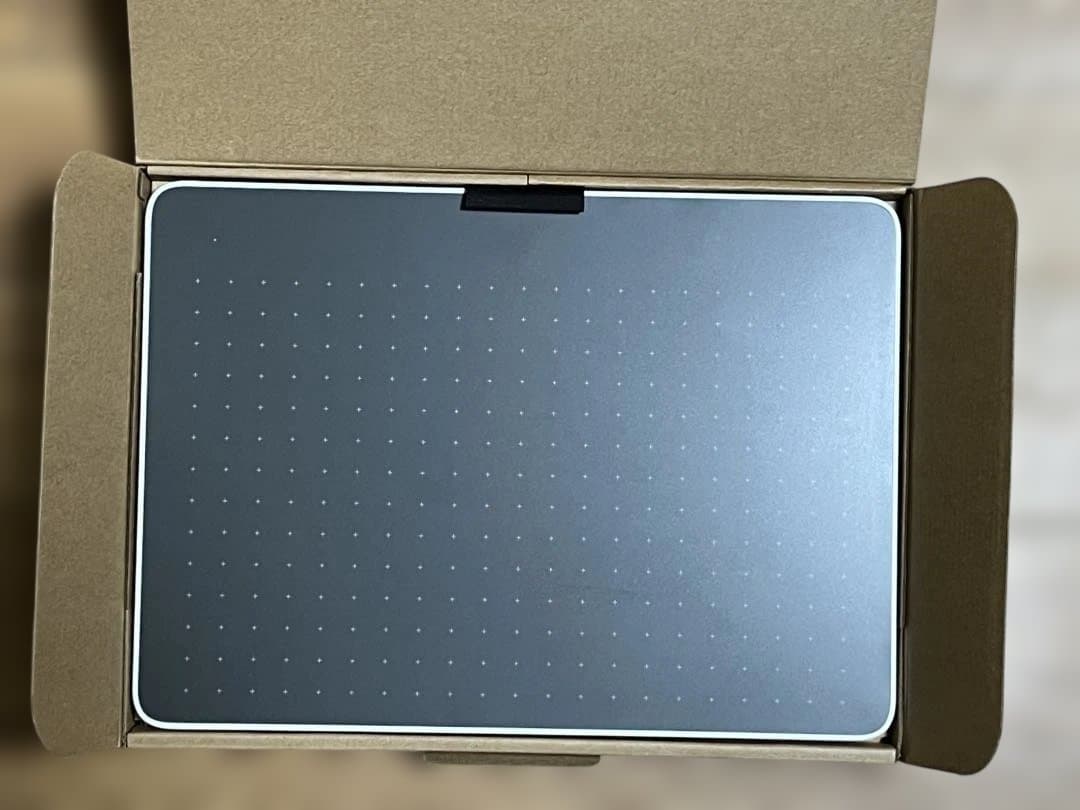 液タブ・ペンタブ Wacom One Pen tablet medium (CTC6110WL)