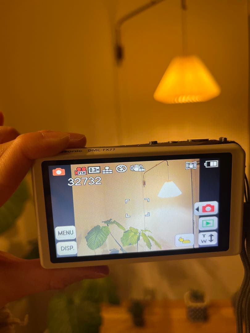 【動作確認済】Panasonic DMC-FX77 ホワイト　箱付き