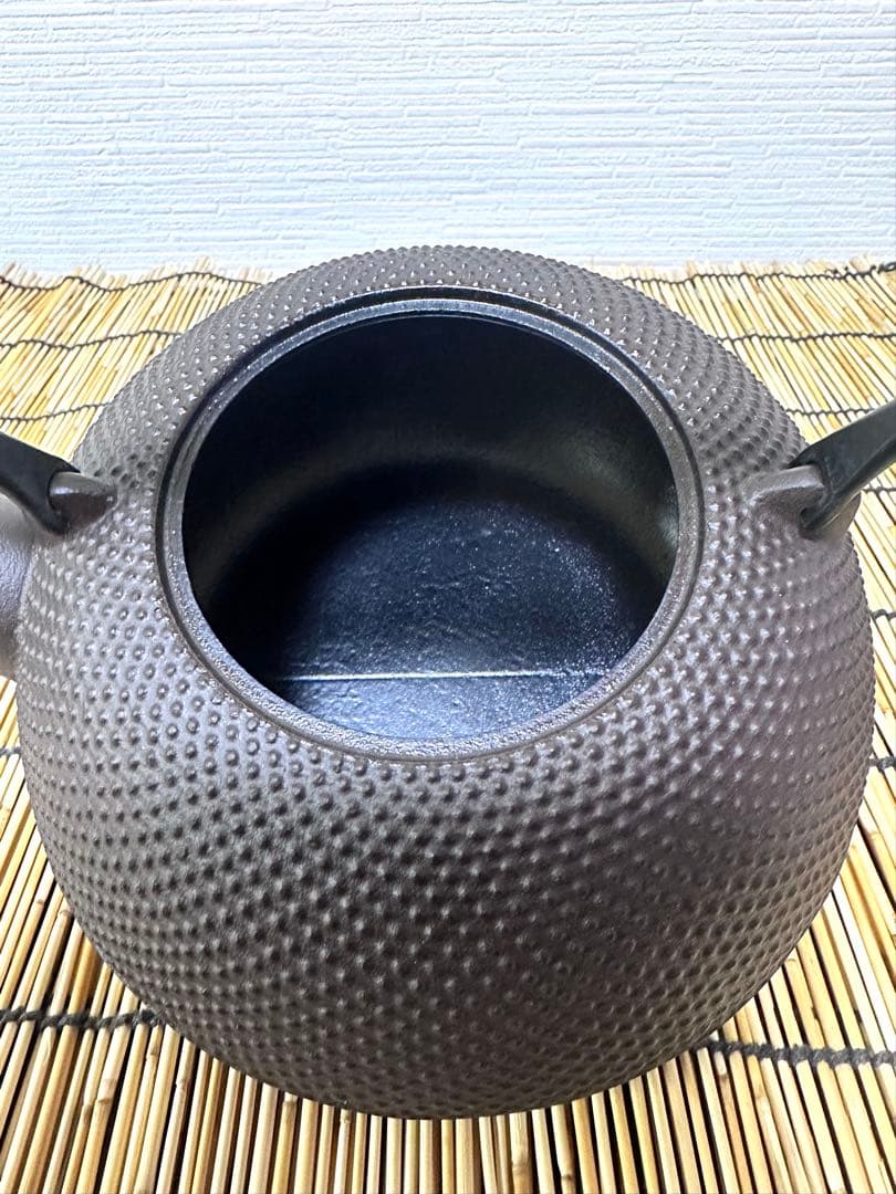 未使用品 南部文秀堂造 １５型 アラレ 南部鉄瓶 南部鉄器
