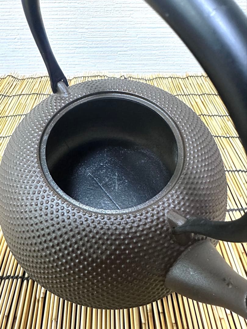 未使用品 南部文秀堂造 １５型 アラレ 南部鉄瓶 南部鉄器