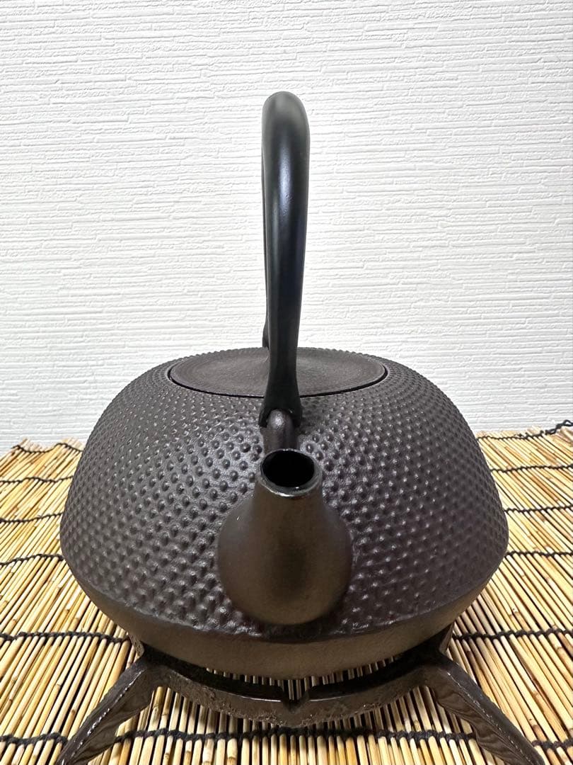 未使用品 南部文秀堂造 １５型 アラレ 南部鉄瓶 南部鉄器