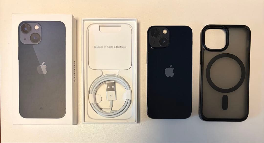 Apple iPhone 13 mini 256GB本体と付属品 おまけ付