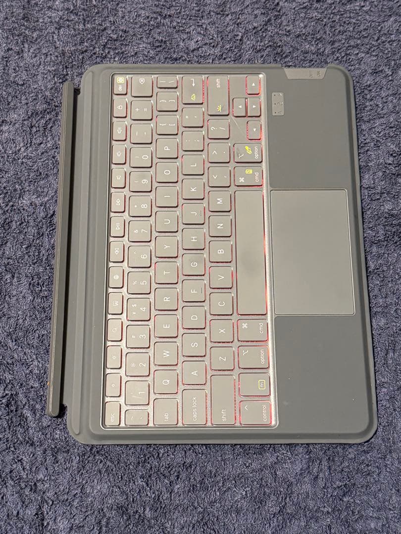 本体・キーボード付けます・箱あり　Apple iPad Pro 本体