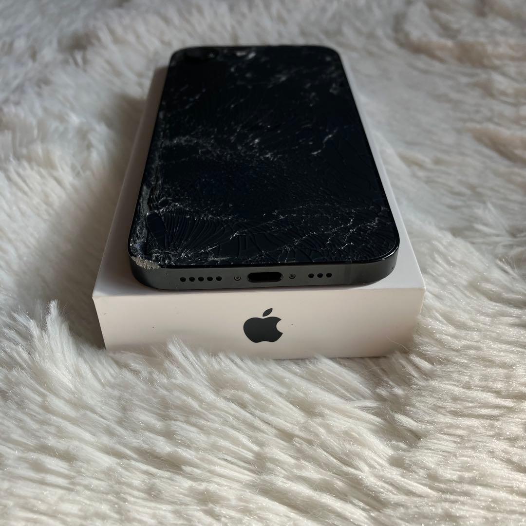 【早い者勝ち】iPhone16e 128GB ホワイト 背面割れあり【即発送】
