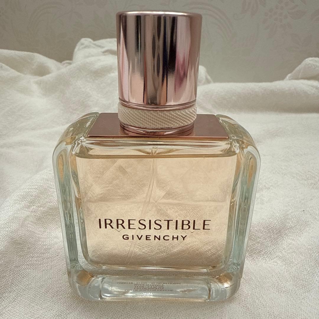 香水(女性用) Givenchy Irresistible Eau de Parfum