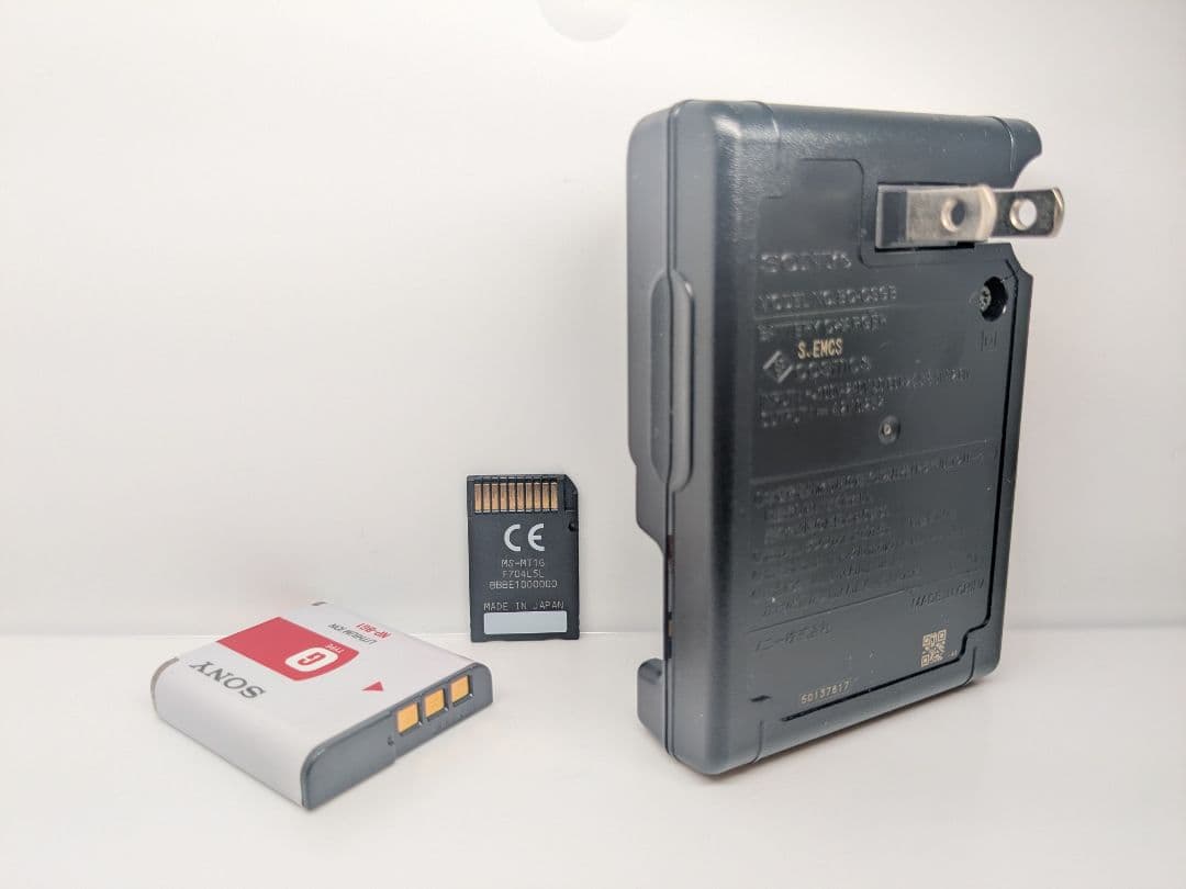美品！フルセット！SONY Cyber-shot DSC-W120 7.2MP