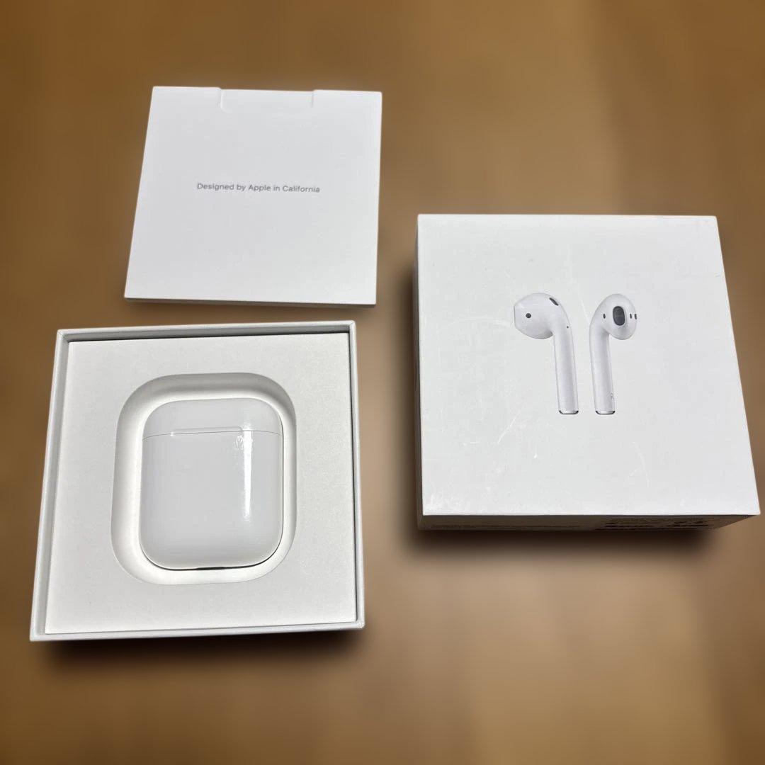 Apple AirPods 第一世代