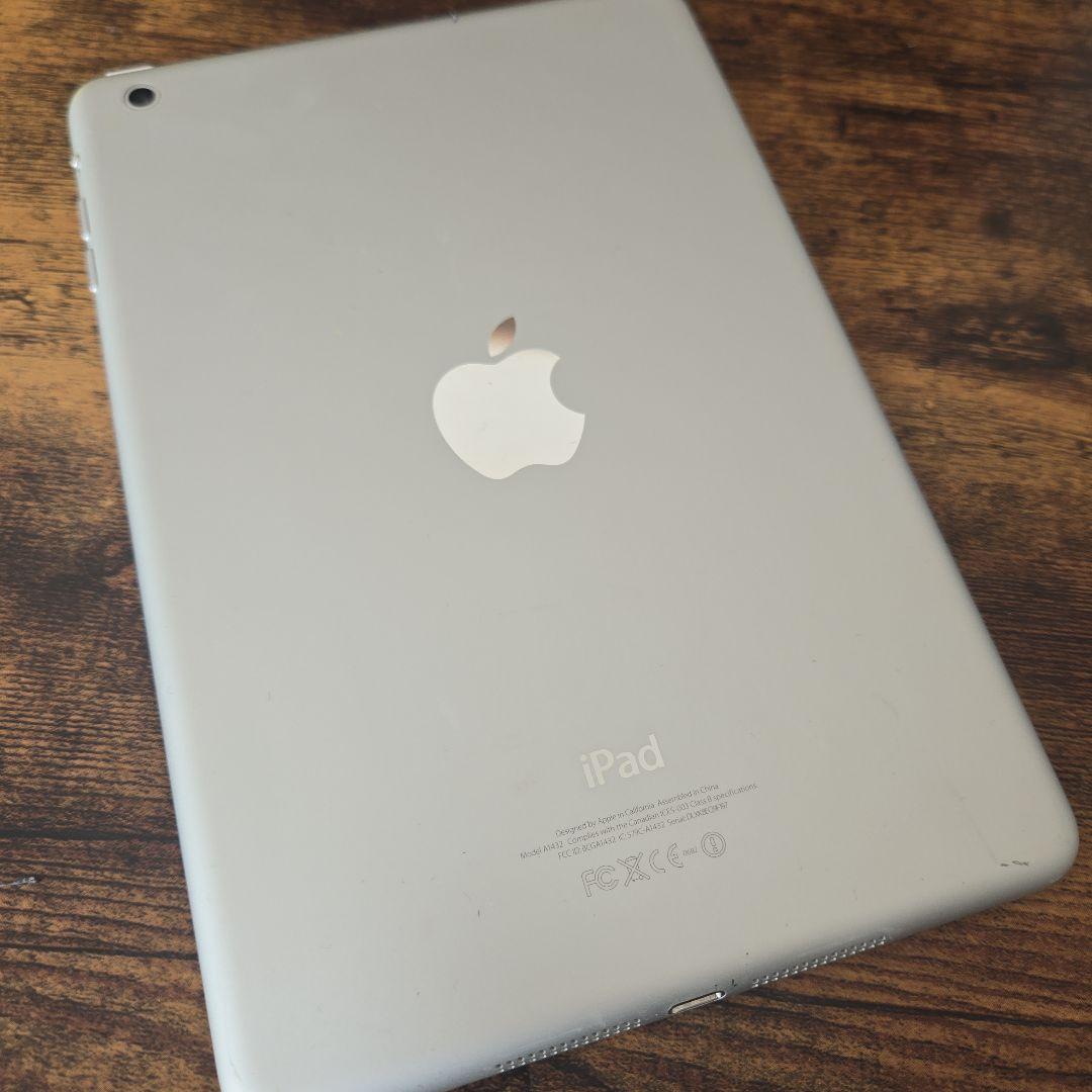 iPad mini第1世代】iPad mini ホワイト MD532J/A 中古