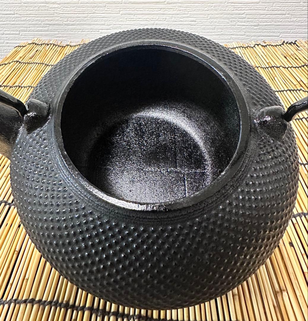 未使用品　南部運南堂鍋元造　１５型アラレ　南部鉄瓶　南部鉄器　売約済み