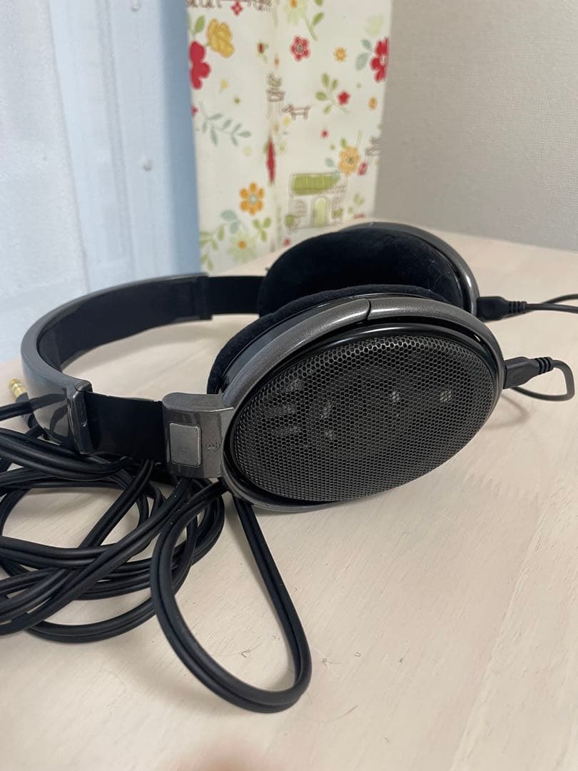ゼンハイザー HD650 開放型有線ヘッドホン 着脱式ケーブル・イヤーパッド新品