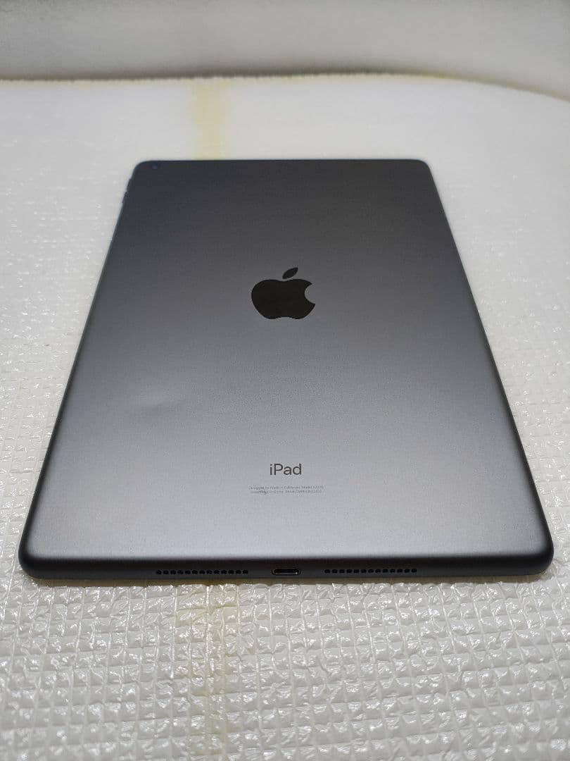 Apple iPad スペースグレー wifiモデル 128G