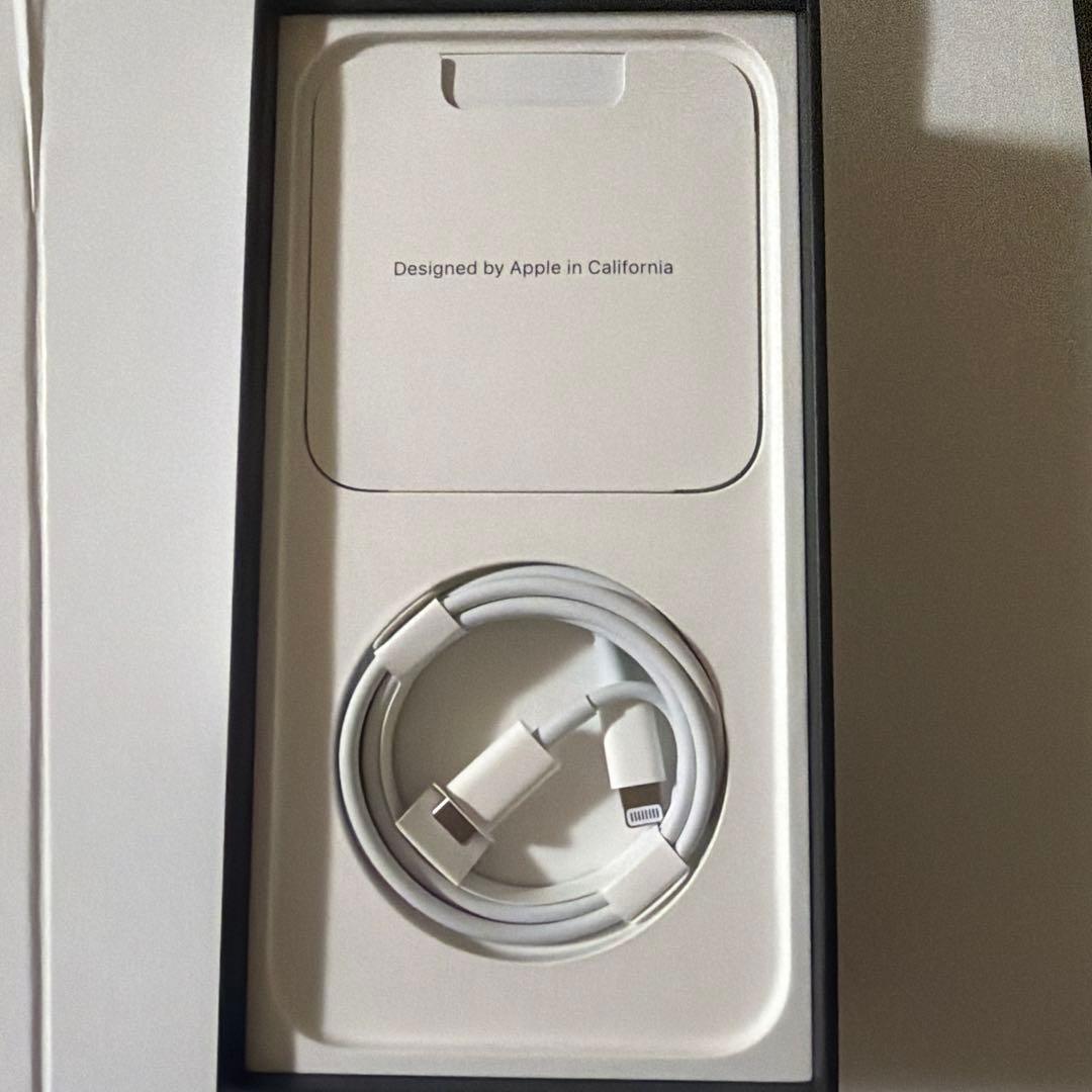 iPhone13promax 本体　128GB シルバー