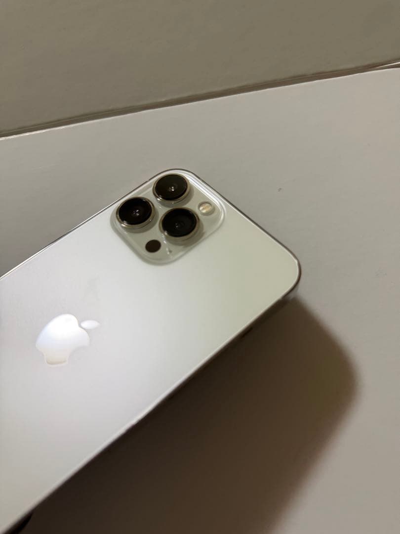 iPhone13promax 本体　128GB シルバー