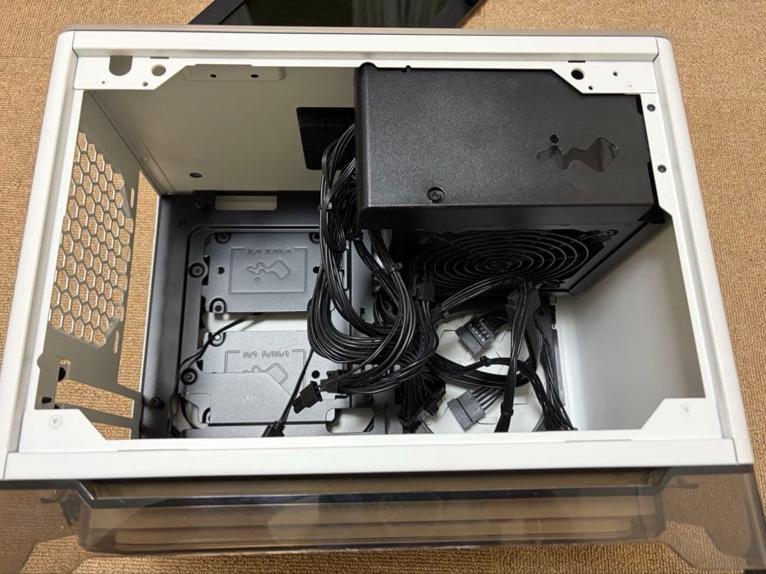 PCケース(自作PC用) in win a1