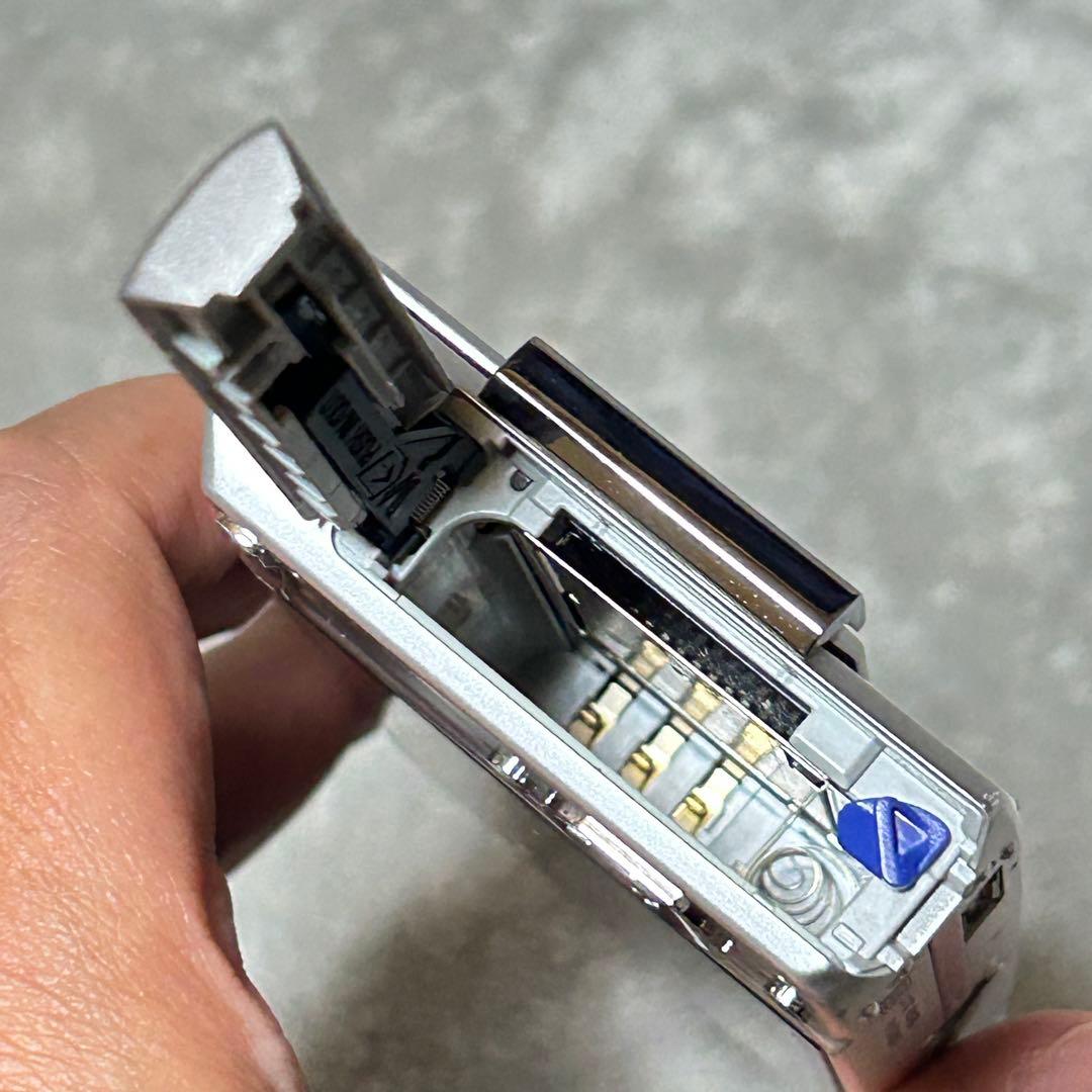 【動作品 美品】SONY Cyber-shot DSC-T100 電池充電器付き