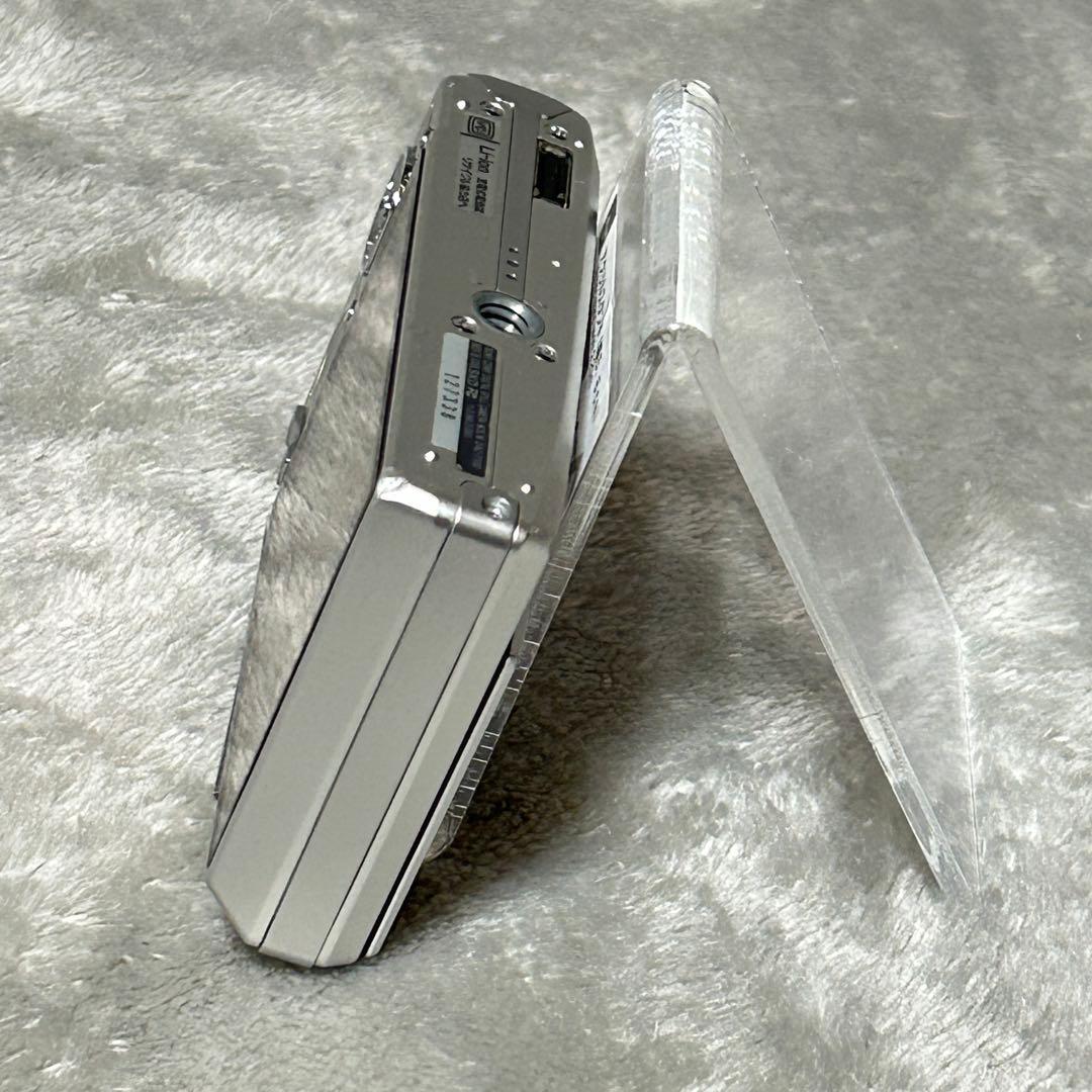 【動作品 美品】SONY Cyber-shot DSC-T100 電池充電器付き