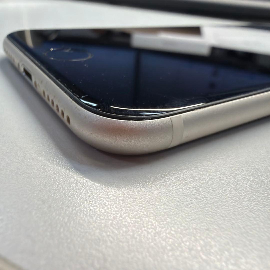 訳あり iPhone SE3 64GB スターライト 80% ホームボタン割れ
